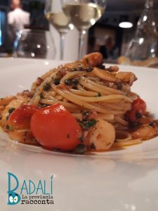 La Pineta di Zazzeri, il primo: spaghetti con polpo novello, capperi e pomodorini