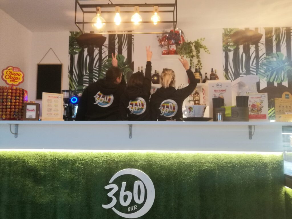 bar 360