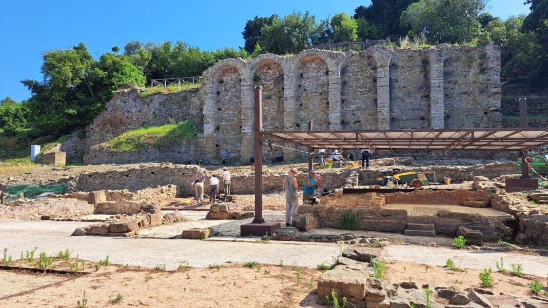 scavi acropoli scavi acropoli populonia