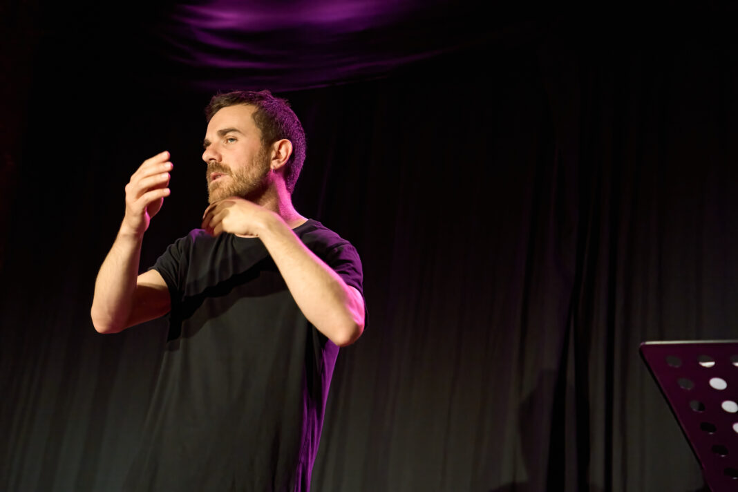 giuly house teatro
