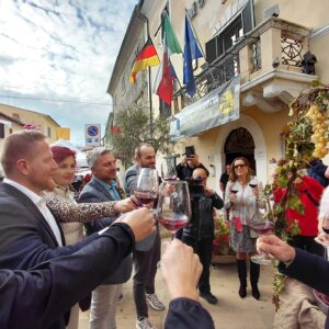 festa del vino montescudaio